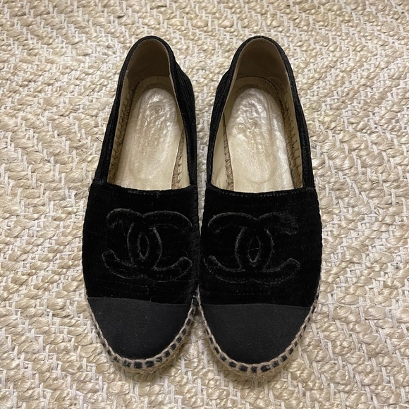 Authentic Black Chanel suede espadrilles. 
Size 7 
Comes with original box - Picture 2 of 5